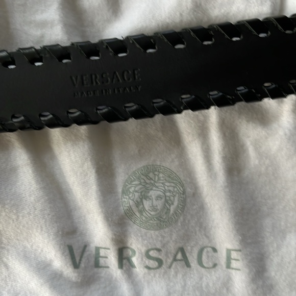 VERSACE BLACK LEATHER BELT MEDUSA HEAD SILVER SIZE 100/40 fit 34to 40 NEW - Picture 6 of 6